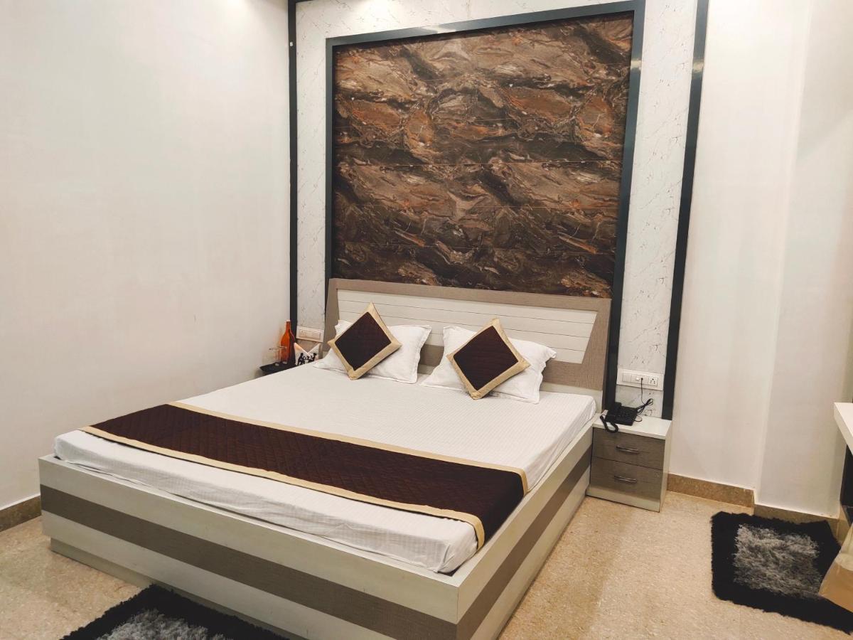 Hotel The Shree Jee Palace Mirzāpur Zewnętrze zdjęcie